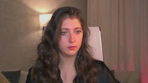 Mary Miller online show from 09-10-25, 09:42