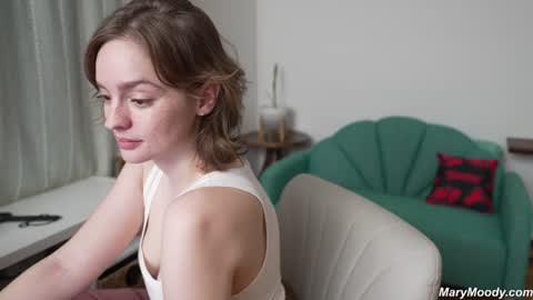 Snapshot of marymoody chatting on 02-09-25, 01:33 Mary Moody online show from 02-09-25, 01:33