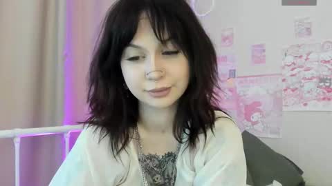 Snapshot of marynixoxo chatting on 11-24-25, 06:57 Mary x online show from 11-24-25, 06:57