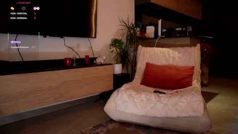 Marina online show from 11-07-25, 10:48