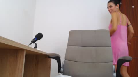 Snapshot of marysuz chatting on 01-31-25, 02:49 3 online show from 01-31-25, 02:49