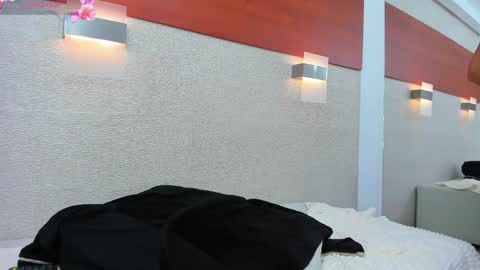 Snapshot of maryy_campbell chatting on 12-23-24, 03:55 maryy campbell online show from 12-23-24, 03:55