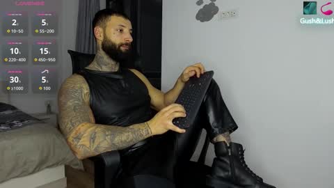 masculineguy69 online show from 10-09-25, 07:01