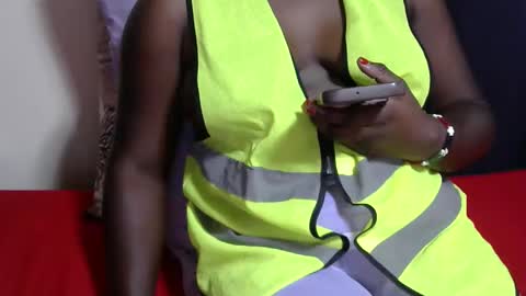 Cate online show from 11-16-25, 10:04