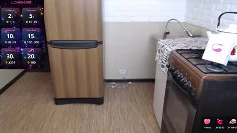 Snapshot of masha91 chatting on 02-04-25, 10:10 MARIYA online show from 02-04-25, 10:10