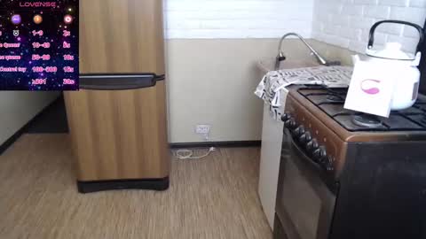 Snapshot of masha91 chatting on 02-09-25, 10:20 MARIYA online show from 02-09-25, 10:20