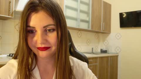 Snapshot of masha_queen chatting on 01-06-25, 10:15 Masha online show from 01-06-25, 10:15