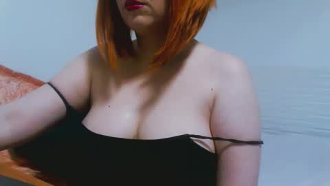 Snapshot of mashaforever7 chatting on 10-12-25, 08:08 mashaforever7 online show from 10-12-25, 08:08