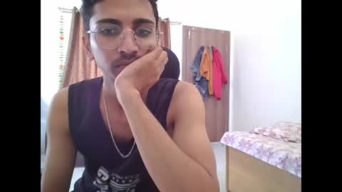 maskboyz2003 online show from 12-05-24, 07:49