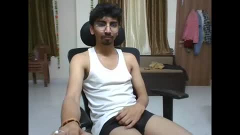 maskboyz2003 online show from 02-20-25, 05:07