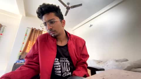 Mask Boy online show from 12-20-24, 04:20