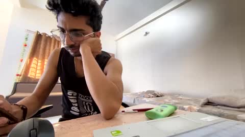 Mask Boy online show from 01-30-25, 04:27