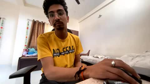 Mask Boy online show from 02-13-25, 10:12