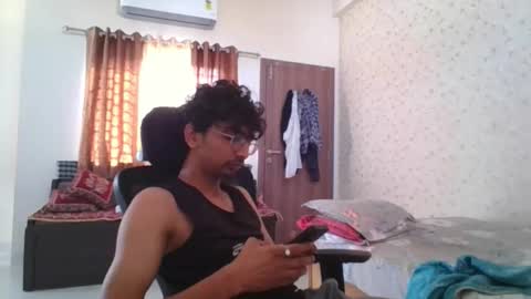 Mask Boy online show from 10-08-25, 03:04