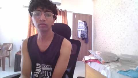 Mask Boy online show from 10-14-25, 03:07