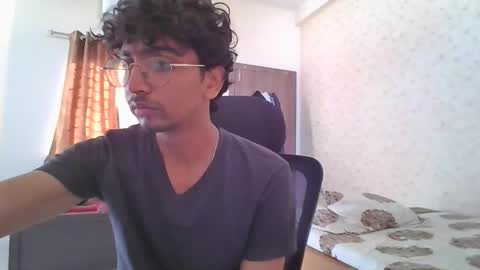 Mask Boy online show from 10-22-25, 02:56