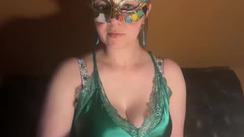 Snapshot of maskedflirt3 chatting on 04-10-26, 05:45 maskedflirt3 online show from 04-10-26, 05:45