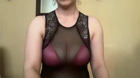 Snapshot of maskedflirt3 chatting on 04-17-26, 09:51 maskedflirt3 online show from 04-17-26, 09:51