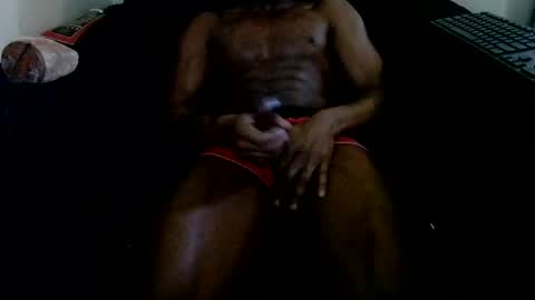 Snapshot of maskedupbang chatting on 11-17-25, 06:57 maskedupbang online show from 11-17-25, 06:57