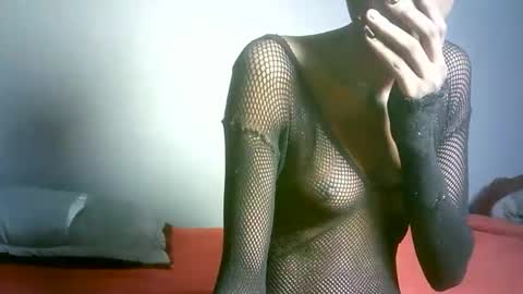 maskgang001 online show from 04-02-26, 04:43