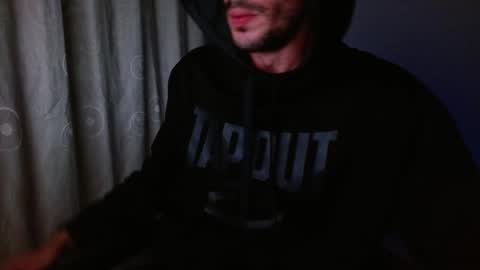 maskguy23 online show from 11-06-25, 02:34