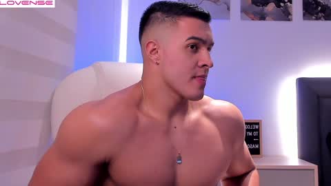 Mason Bennet online show from 01-12-25, 07:11