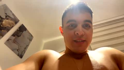 Mason Bennet online show from 01-31-25, 05:09