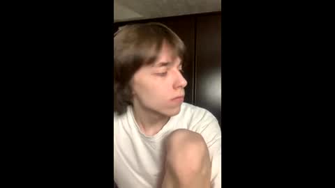 Snapshot of masonsilver_ chatting on 03-10-26, 03:17 masonsilver_ online show from 03-10-26, 03:17