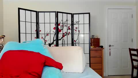 Snapshot of masquerouge chatting on 03-04-25, 10:05 Roxanne Fook-Yu Rouge Ms. Rouge if youre nasty online show from 03-04-25, 10:05