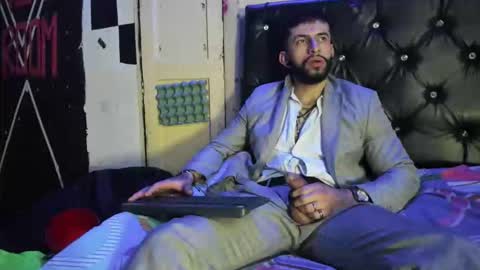 massimo365days69 online show from 03-13-26, 04:52