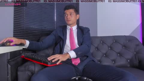 I am Massimo online show from 04-12-26, 11:59