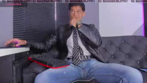 I am Massimo online show from 07-29-26, 12:47