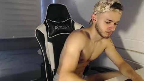 massimo online show from 12-08-24, 03:56