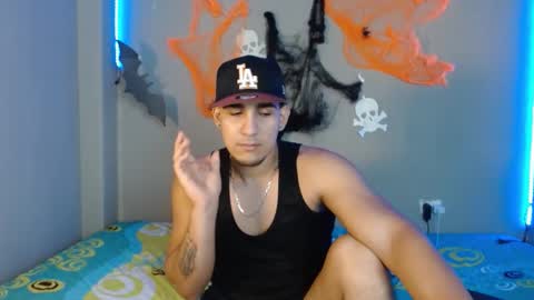 Snapshot of massimo_vidal chatting on 10-26-25, 05:24 massimo_vidal online show from 10-26-25, 05:24