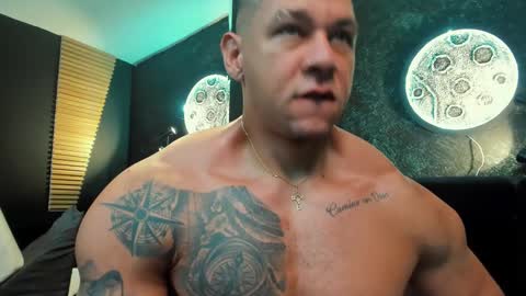 massimowalton2 online show from 12-24-24, 03:38