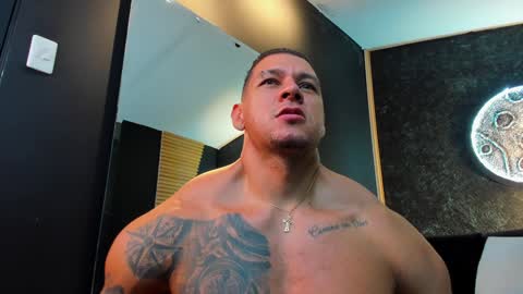 massimowalton2 online show from 12-29-24, 06:03