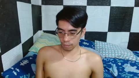 Snapshot of massive_boner02 chatting on 01-12-25, 03:49 massive_boner02 online show from 01-12-25, 03:49