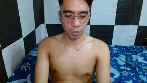 Snapshot of massive_boner02 chatting on 01-22-25, 07:03 massive_boner02 online show from 01-22-25, 07:03