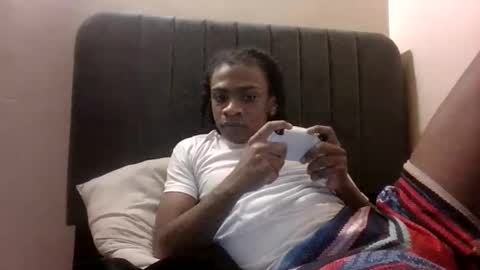 Snapshot of massivemalik chatting on 12-27-24, 09:32 massivemalik online show from 12-27-24, 09:32