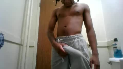 Snapshot of massivemalik chatting on 01-10-25, 06:31 massivemalik online show from 01-10-25, 06:31