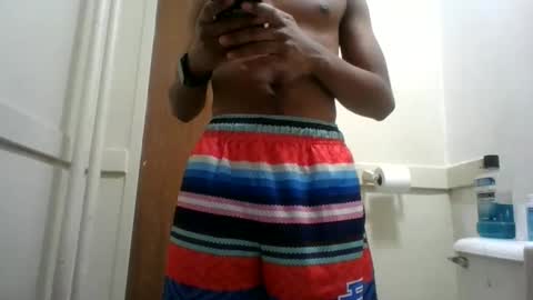 Snapshot of massivemalik chatting on 01-12-25, 01:11 massivemalik online show from 01-12-25, 01:11