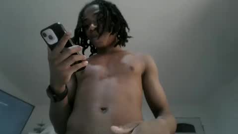 Snapshot of massivemalik chatting on 01-22-25, 03:09 massivemalik online show from 01-22-25, 03:09