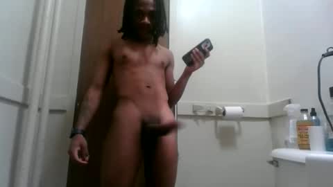 Snapshot of massivemalik chatting on 01-27-25, 07:03 massivemalik online show from 01-27-25, 07:03