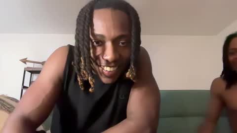 Snapshot of massivemalik chatting on 03-06-25, 09:03 massivemalik online show from 03-06-25, 09:03