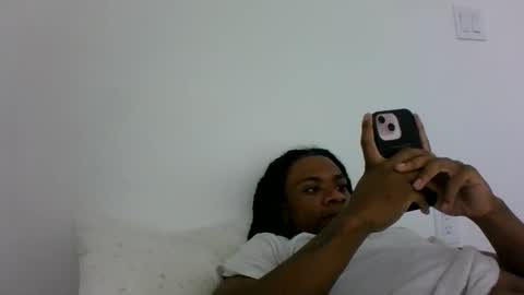 Snapshot of massivemalik chatting on 09-15-25, 11:16 massivemalik online show from 09-15-25, 11:16