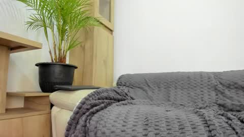 Snapshot of master4nastyslvxxx chatting on 03-03-26, 01:28 doriam online show from 03-03-26, 01:28