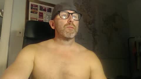 Snapshot of master8daddy69 chatting on 11-10-25, 01:26 master8daddy69 online show from 11-10-25, 01:26
