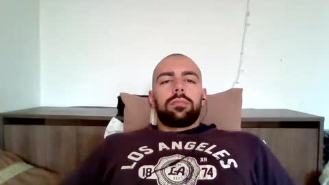 Snapshot of master_david_23 chatting on 12-08-24, 06:54 master_david_23 online show from 12-08-24, 06:54