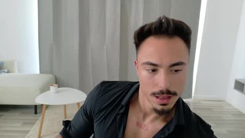 Snapshot of master_lukass chatting on 05-12-26, 01:19 master_lukass online show from 05-12-26, 01:19