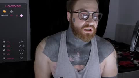 Snapshot of master_oil chatting on 12-03-24, 10:40 Huge Alex online show from 12-03-24, 10:40